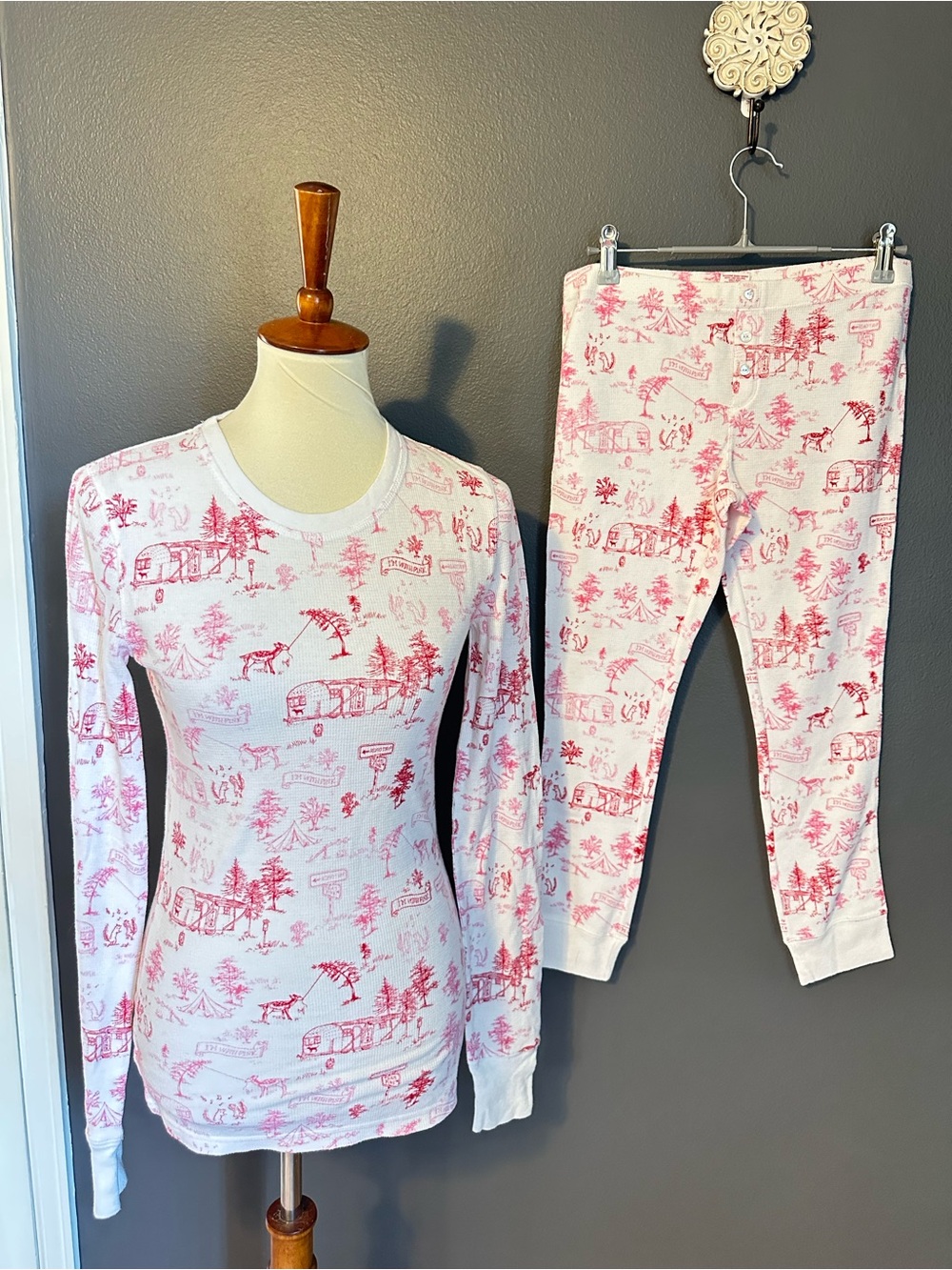 Vintage 2007 VS PINK Thermal Pajama Set M Camping Toile HTF Y2K